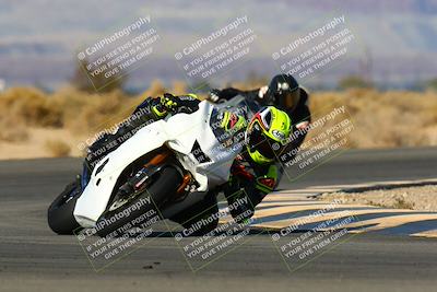 media/Jan-09-2022-SoCal Trackdays (Sun) [[2b1fec8404]]/Turn 16 (11am)/